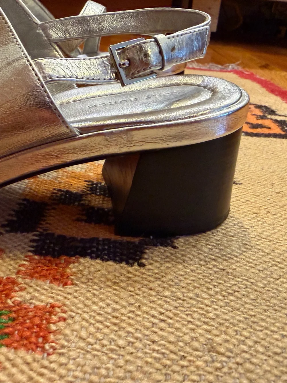 TORY BURCH silver Eleanor heel sandals excellent condition 7 1/2